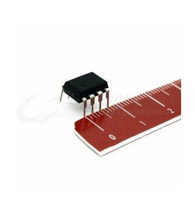 MCP6002 - Op Amp Rail to Rail - DIP8